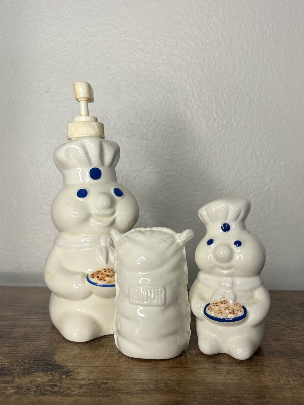 Pillsbury Doughboy Ceramic Salt & Pepper Set with soap dispenser - White & Blue